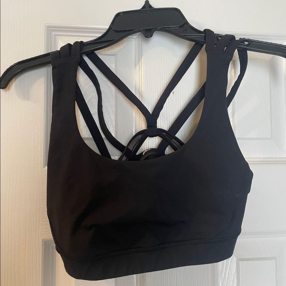 Black lululemon sports bra - Picture 1 of 3